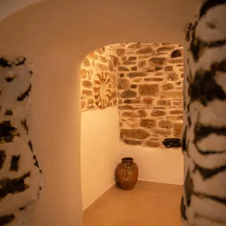 The Old Pottery Art Retreat Villa Limenas (Thasos)